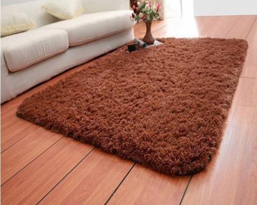 原來地毯可以這樣清洗呀！鄰居感嘆：怎么想到的，太實用了！